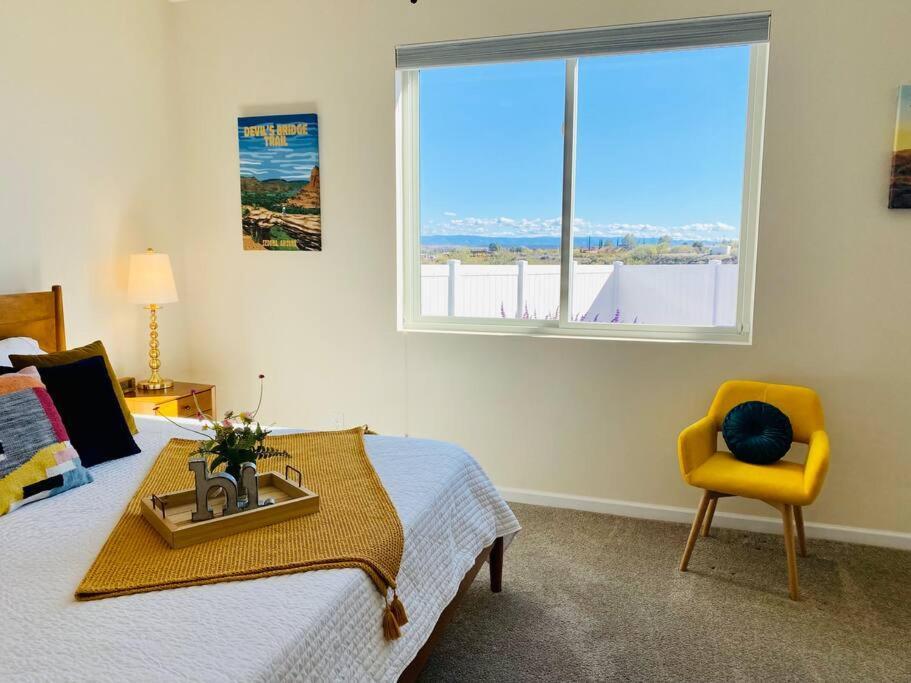 Modern 3 Bedroom Home Cottonwood Bagian luar foto
