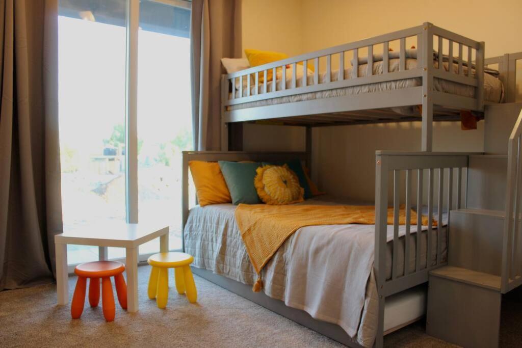Modern 3 Bedroom Home Cottonwood Bagian luar foto