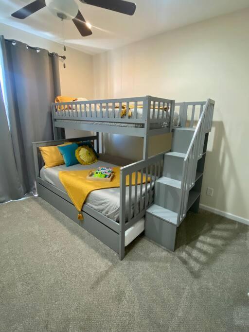 Modern 3 Bedroom Home Cottonwood Bagian luar foto
