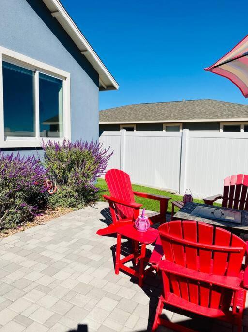 Modern 3 Bedroom Home Cottonwood Bagian luar foto
